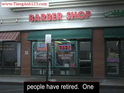 World's Oldest Barber Can Still Give 25 Haircuts a Day